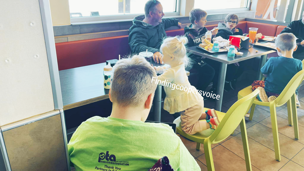 333694446_1257507958516067_6127354658561524660_n